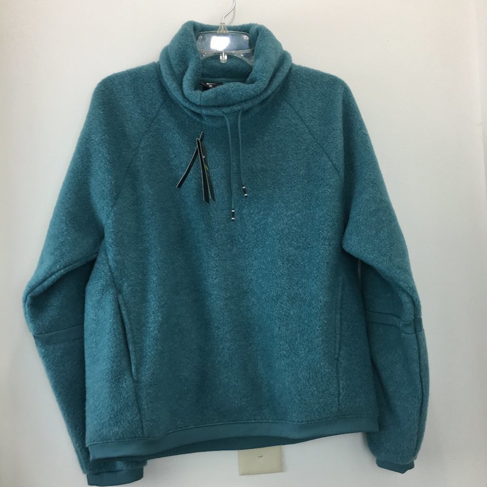 NEW Nike Womens Loose Fit Therma Training Fleece